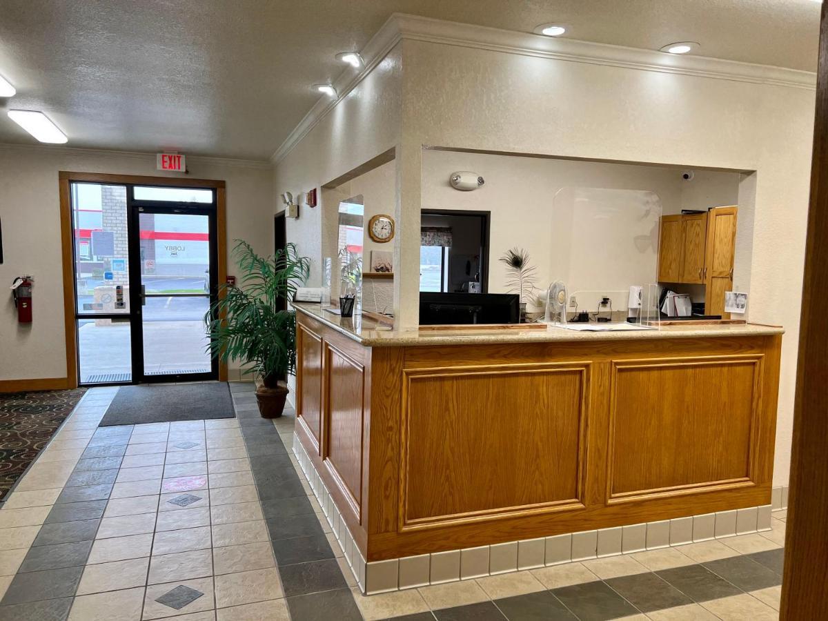 Express Inn & Suites Decatur Buitenkant foto