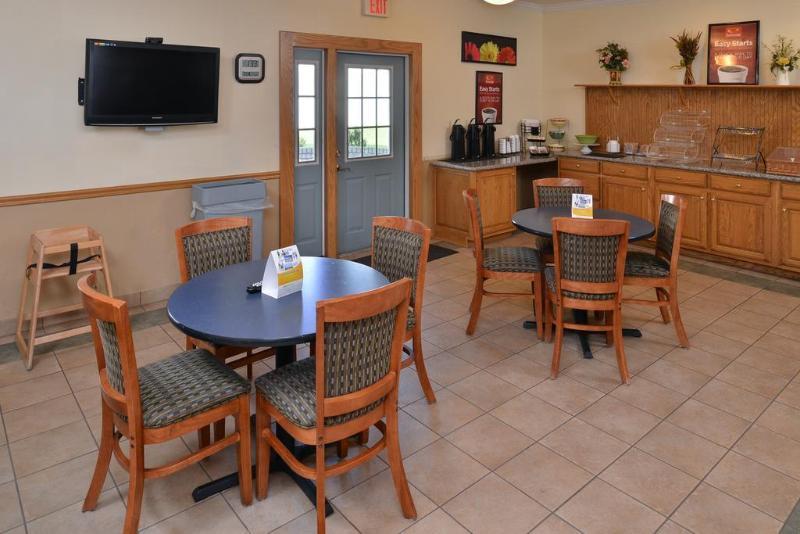 Express Inn & Suites Decatur Buitenkant foto