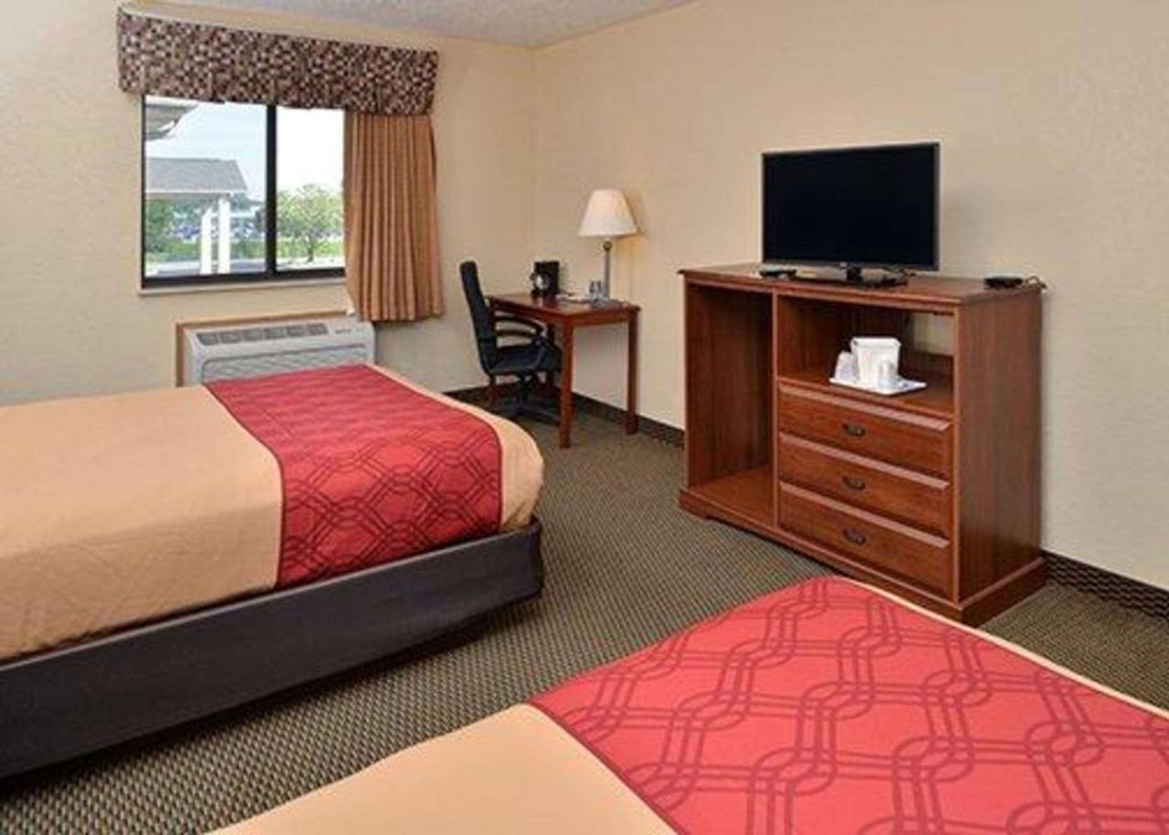Express Inn & Suites Decatur Buitenkant foto